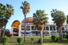 cenntro comercial la cupula